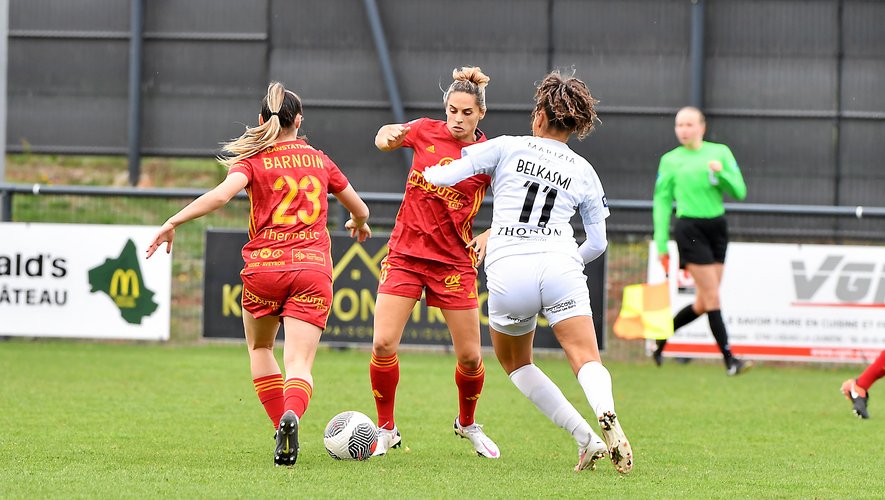 Sophie Vaysse a été sanctionnée d’un carton rouge dans les dernières minutes du match des Ruthénoises chez le dauphin Nantes, il y a deux semaines.