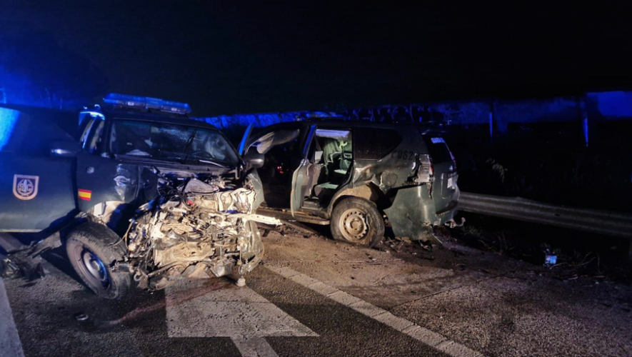 Le drame s’est produit vers 4 h 30 sur un tronçon d’autoroute près de la ville de Los Palacios y Villafranca en Andalousie.