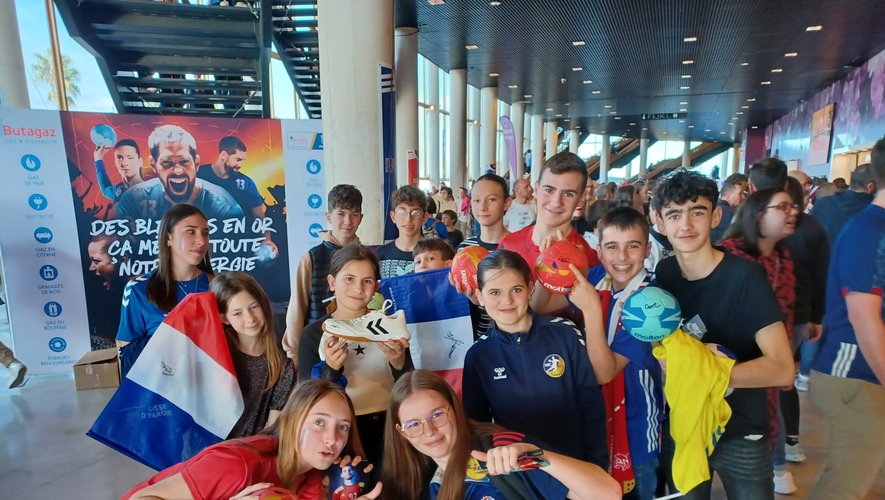 Les Villefranchois à l’Arena pour soutenir l’Équipe de France.