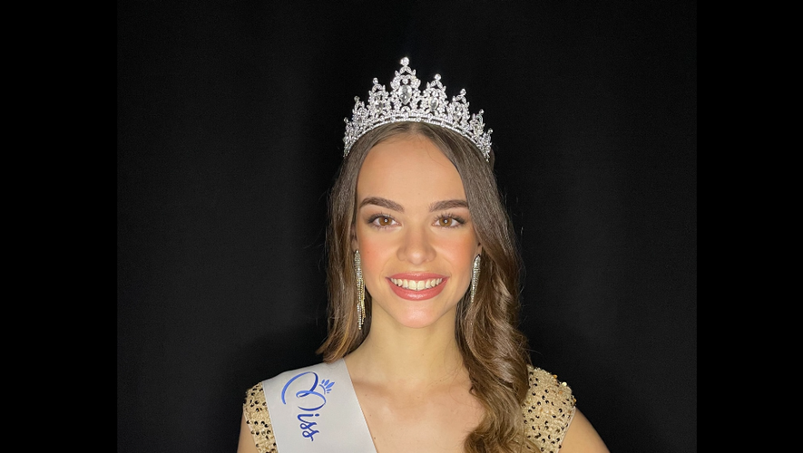 Lola Ségur a été élue Miss Aveyron 2024 ce samedi 30 mars à Decazeville.