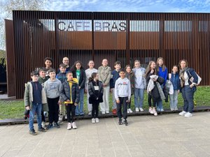 Rodez : le conseil municipal des jeunes découvre les coulisses du Café Bras