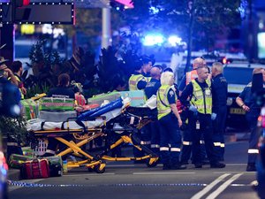 Attaque au couteau en Australie : une policière a abattu l'assaillant, un bébé de 9 mois parmi les blessés, au moins cinq morts