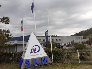 Aveyron : le compromis de vente pour le rachat de l'usine Sam à Viviez signé par la Région Occitanie
