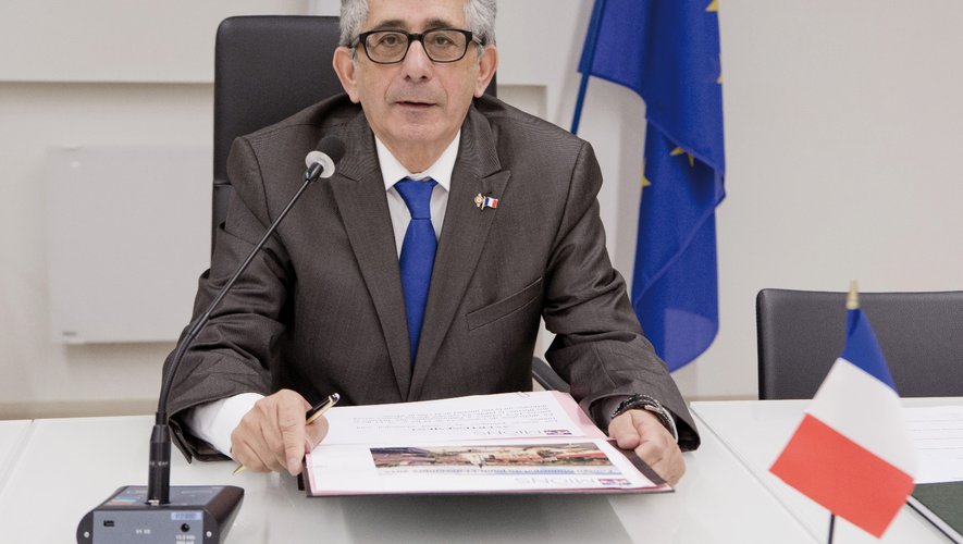 Maire de Mions depuis 2014, Claude Cohen a présenté sa démission.