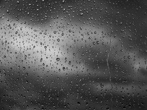 CARTE. Météo : fortes averses orageuses, instabilité, les conditions se dégradent ce vendredi 26 avril, 50 départements en vigilance jaune
