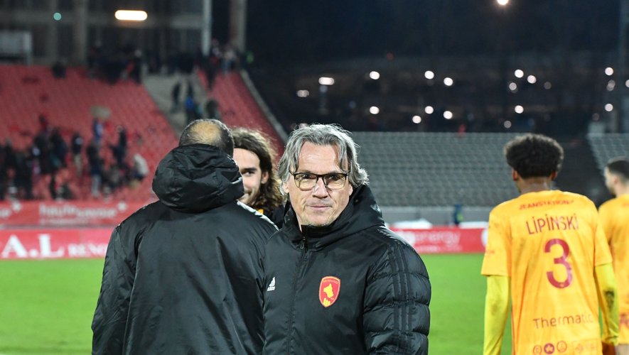 Didier Santini figure parmi les cinq finalistes qui prétendent rafler le titre de meilleur entraîneur de Ligue 2 !