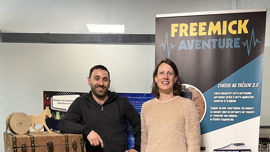 Dimitri Salgues, co-fondateur, et Mathilde Costes, salariée de l’entreprise Freemick Aventure.