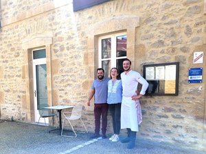 Aveyron : le bar-restaurant le 