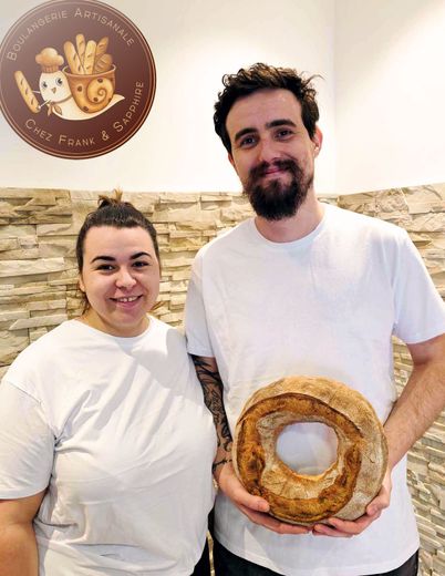 Bienvenue à Sapphire et à Frank, nouveaux boulangers à Réquista.