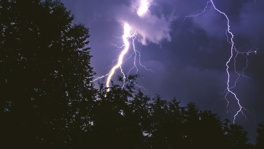 Des orages vont toucher l’Aveyron, ce vendredi 17 mai 2024, selon Météo France. Avec un risque de grêle…