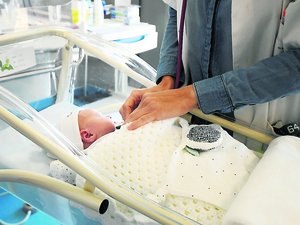 La maternité de Villefranche-de-Rouergue en danger ? 