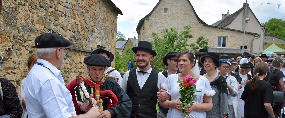 Aveyron : 400 figurants, public en nombre… La fête d’Anglars-Saint-Félix fait carton plein