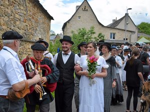 Aveyron : 400 figurants, public en nombre... La fête d'Anglars-Saint-Félix fait carton plein
