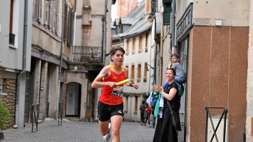 EN IMAGES : record de participation pour l'Ekiden de Rodez 2024 avec ...