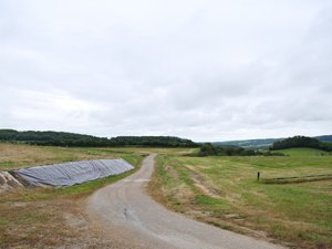 Aveyron : un parc photovoltaïque s'installe dans une ancienne décharge pour alimenter 1 500 foyers en électricité