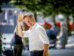 Il remplacera Jens Stoltenberg : qui est Mark Rutte, désigné au poste de secrétaire général de l'Otan ?