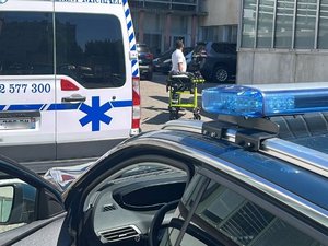 Les gendarmes interceptent un véhicule en excès de vitesse et finissent à la maternité, un nouveau-né dans les bras
