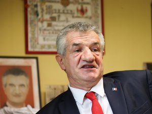 Législatives 2024 : Jean Lassalle, François Hollande, Elisabeth Borne, Yaël Braun-Pivet... découvrez les résultats des personnalités au second tour des élections