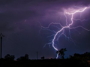 CARTE. Météo : l'Aveyron va passer en vigilance orages, voici les prévisions pour ce mardi soir et cette nuit