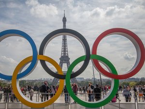 JO de Paris 2024 : les votes sont ouverts, quels athlètes porteront le drapeau de la France lors de la cérémonie d'ouverture ?