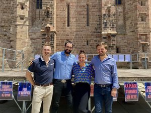 Concert et bodegas : la place d'Armes de Rodez fait sa révolution pour le 14 juillet !