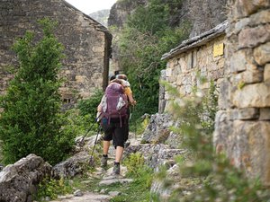 Aveyron : portée disparue après être partie en randonnée, une dame de 92 ans sauvée par les pompiers et la police