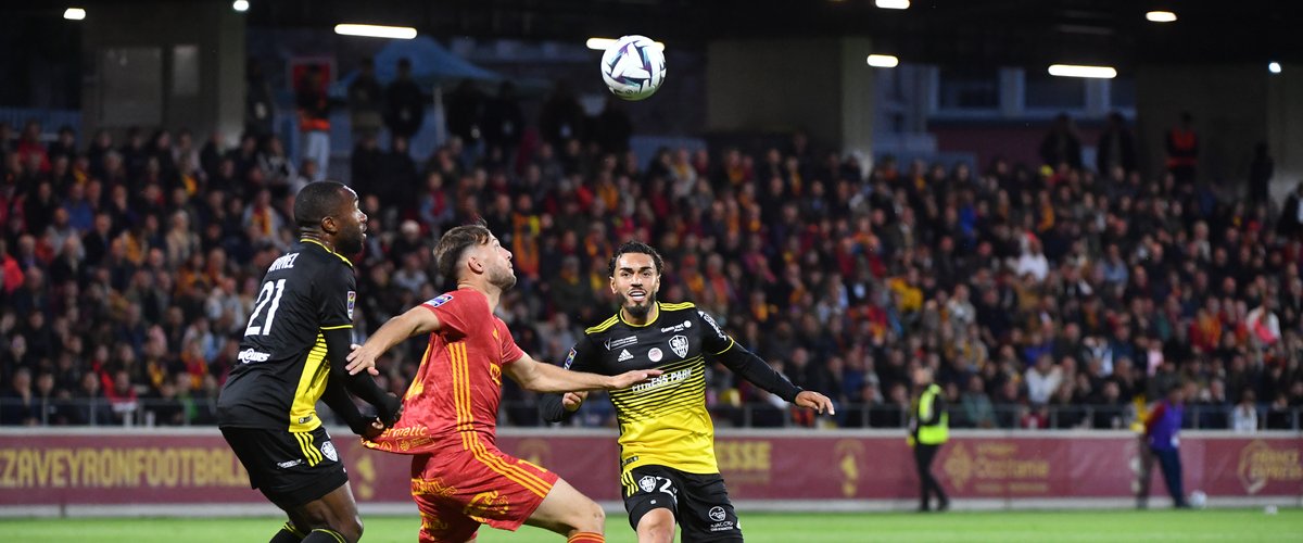 Football : finalement maintenu par la DNCG, Ajaccio sera bien le premier adversaire de Rodez en Ligue 2