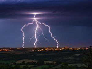 VIDÉOS. Intempéries en Aveyron : encore près de 500 foyers privés d'électricité, 200 pompiers sur le terrain