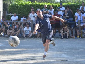 Quilles de huit : revivez le championnat de l'Aveyron maîtres joueurs et espoirs en images