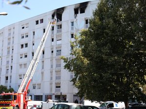 Incendie mortel à Nice : trois individus ont mis le feu à l'immeuble, une personne en garde à vue... On fait le point