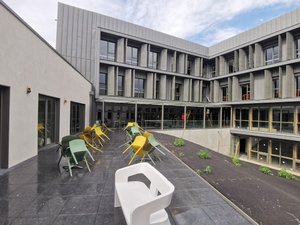 En plein déménagement, la direction de l'université Champollion de Rodez garantit la rentrée le 5 septembre