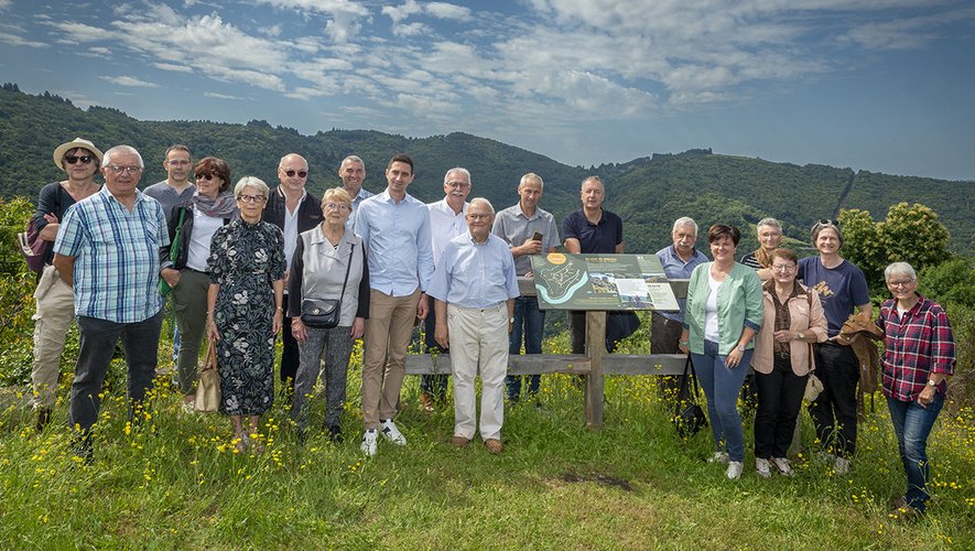 Lacroix-Barrez. Inauguration du sentier des Coultades à Valon