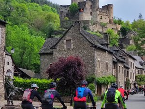 Votre été en Aveyron : Le Pays rignacois riche en activités sportives