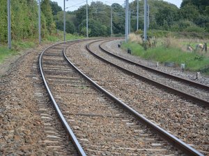 Attaques sur le réseau SNCF : armoires de signalisation incendiées, câbles coupés... Où et comment les lignes ont été sabotées ?