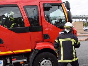 La terrasse s'effondre et emporte les convives d'un mariage : un mort, au moins 35 blessés dont 4 graves dans le Cantal