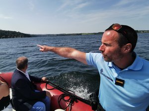 On embarque avec les gendarmes qui patrouillent tout l'été sur le lac de Pareloup en Aveyron