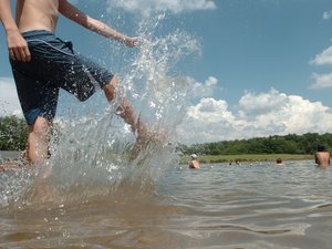 C'est la canicule en Aveyron, voici les endroits où vous pourrez vous baigner le plus sainement du monde