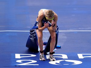 JO de Paris 2024 : sixième médaille d'or pour la France après le sacre de Cassandre Beaugrand, reine du triathlon