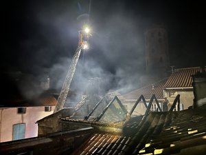 Incendie rue Droite à Millau : les causes du brasier difficiles à identifier