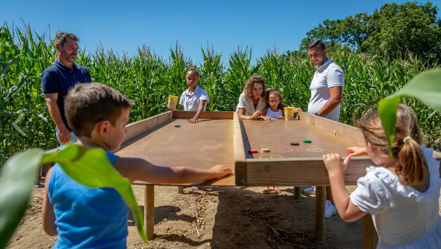 Given the success of the summer, the giant maze in Prades is extending the fun until the end of September