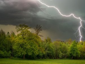 METEO. Orages : 47 départements en vigilance jaune vendredi, 51 le seront ce samedi, voici où la pluie s'invite ce dernier week-end d'août