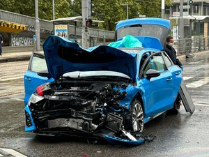 Employé municipal tué par balles à Grenoble : ce que l'on sait du suspect identifié, les recherches toujours en cours