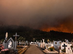 Violents incendies au Portugal : le bilan grimpe à sept morts, 10 000 hectares sont déjà partis en fumée