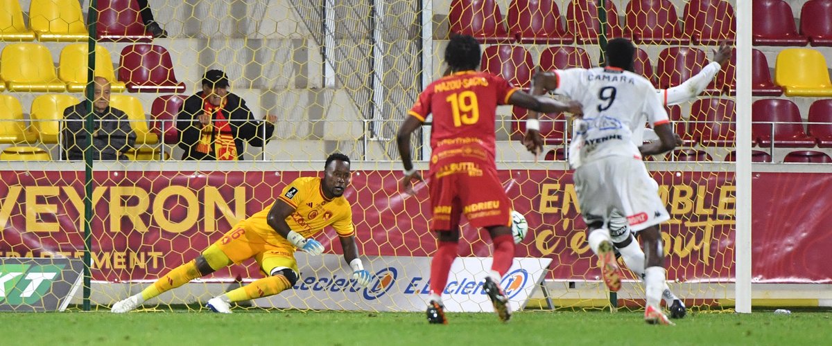 Football : Tout peut changer, après son penalty concédé contre Laval, Lionel Mpasi sera-t-il titulaire à Amiens ?