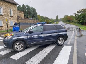 Alerte au colis piégé dans un supermarché Carrefour de l'Aveyron : et la bombe n'était... qu'un jouet télécommandé