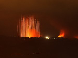 Guerre au Proche-Orient : Israël lance des raids terrestres au Liban, frappe aérienne en Syrie... L'incontrôlable escalade du conflit