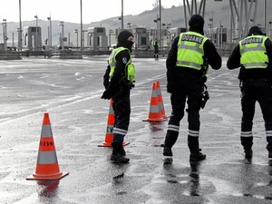 Une saisie exceptionnelle pour les douaniers, le camion frigorifique transportait plus de 150 kilos de cocaïne dans une cavité dissimulée