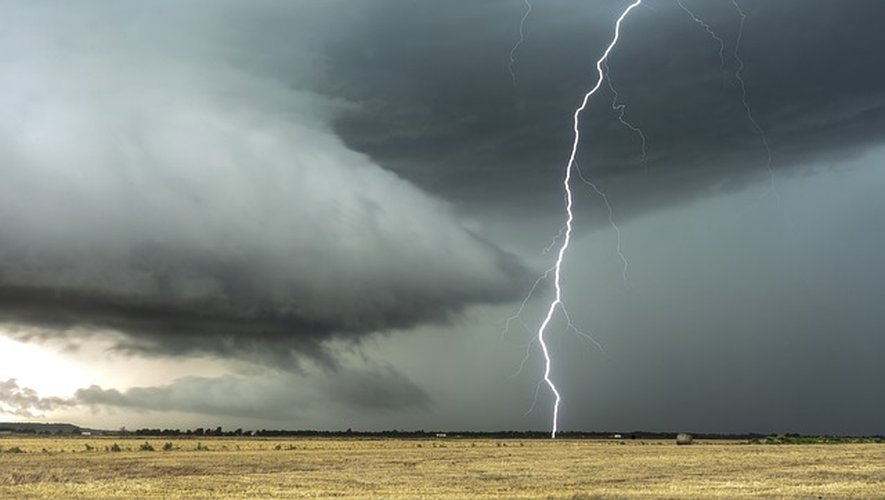 Ex-ouragan Kirk : la vigilance orange étendue à 25 départements ce mercredi, où on craint des pluies diluviennes et des rafales jusqu’à 150 km/h