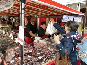 EN IMAGES. Marché des pays à Paris : c'est parti pour trois jours au bon goût de l'Aveyron