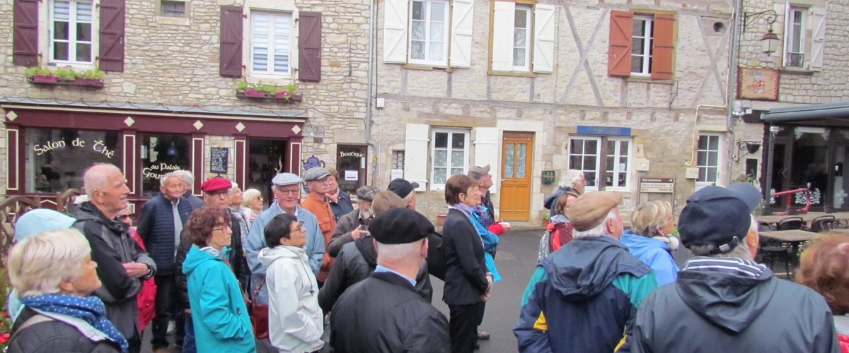 Estaing. Sortie à Martel pour les aînés